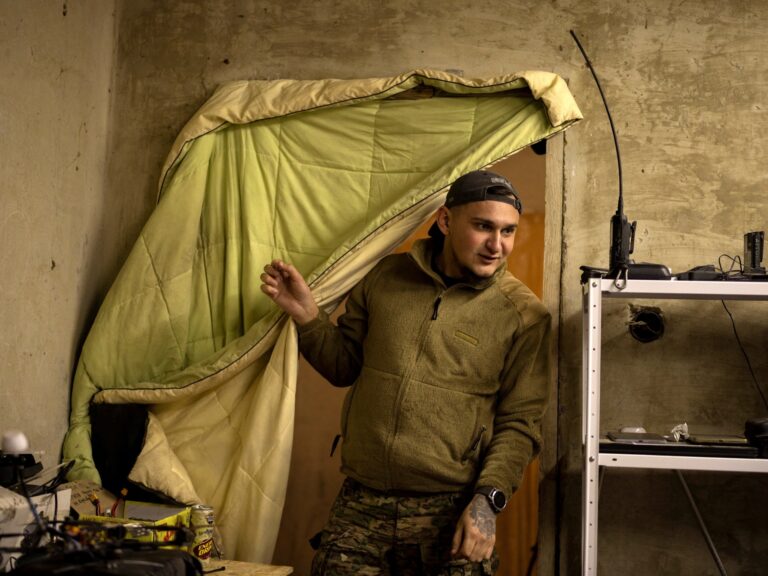 Russia infiltrates Pokrovsk with new tactics that test Ukraine’s drones | Russia-Ukraine war News