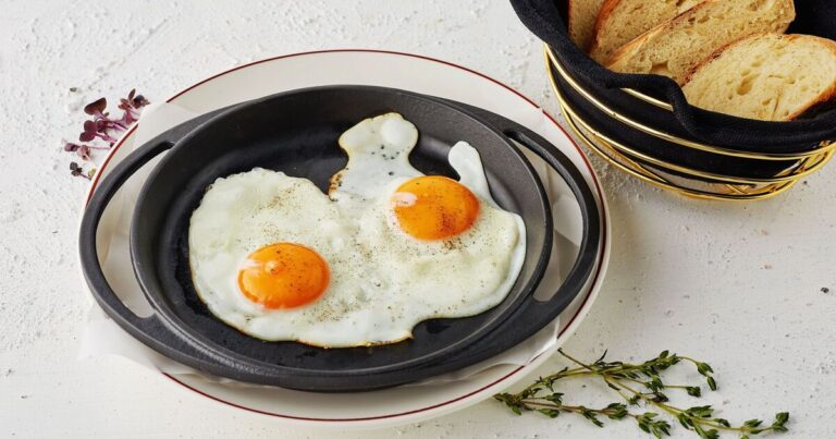 Stop using a frying pan for fried eggs and use 60-second simple method
