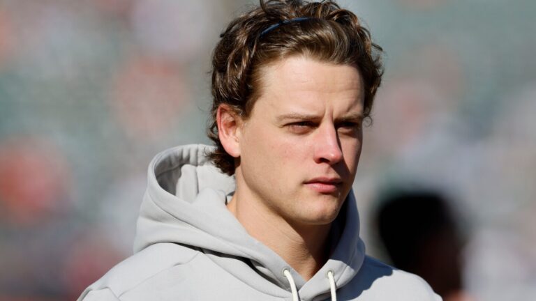 Joe Burrow to return, start on Thanksgiving versus the Ravens