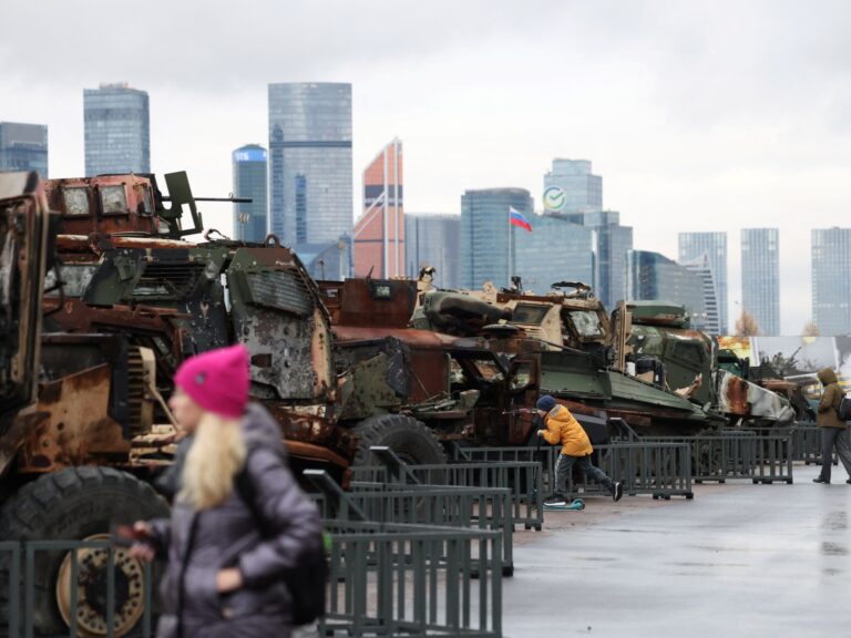 What do Russian nationals, analysts make of US-led Ukraine peace talks? | Russia-Ukraine war News