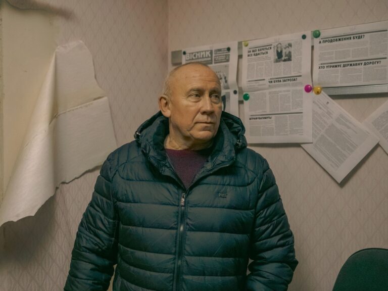 The Ukrainian man fighting Russian ‘lies’ with his front-line newspaper | Russia-Ukraine war