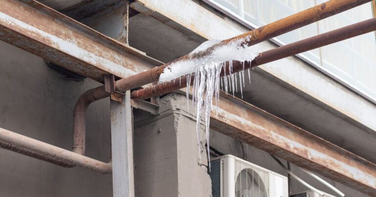 Stop your pipes from freezing this winter with simple DIY method