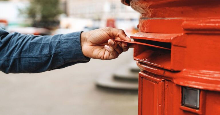 Royal Mail, DPD, Evri, Yodel and Amazon Christmas cut-off dates