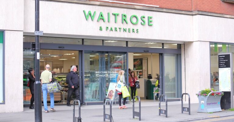 Waitrose urgent recall alert as ‘glass could be present’ in item | UK | News