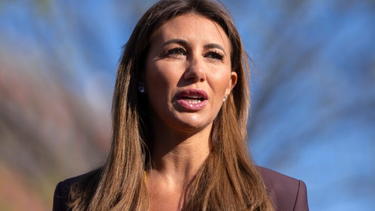 Alina Habba resigns as New Jersey federal prosecutor amid court ruling