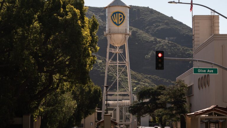 Paramount and Netflix are now competing for Warner Bros. Discovery