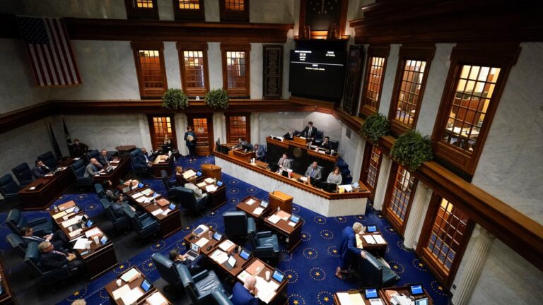Redistricting legislation begins test in Indiana state Senate