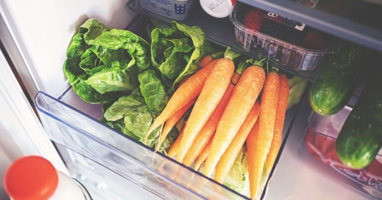 Best method to store carrots to make them last 4 weeks longer