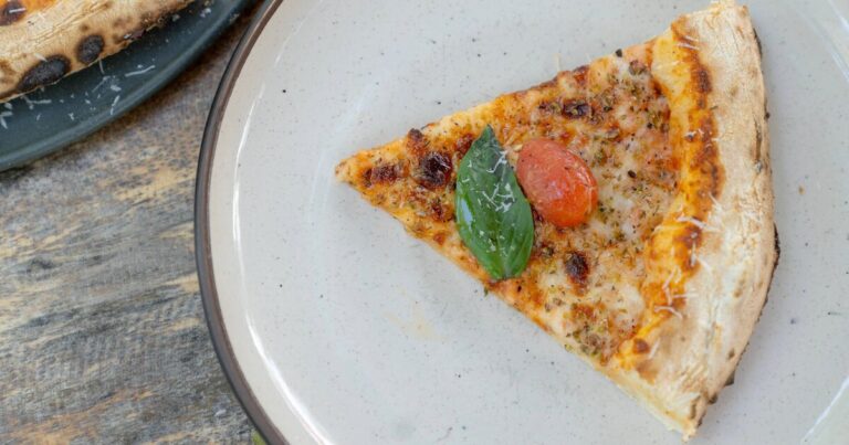 ‘Best way’ to reheat pizza uses 1 secret ingredient and no microwave