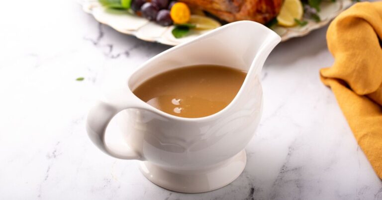 How to make the perfect gravy for roast dinners
