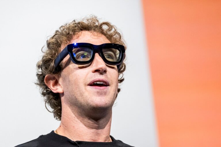 Mark Zuckerberg says a future without smart glasses is ‘hard to imagine’