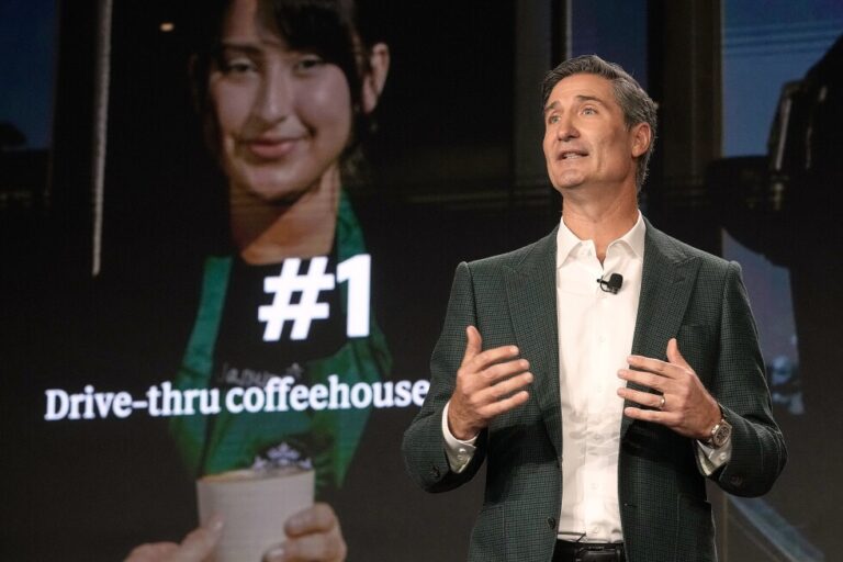 Starbucks plans to open hundreds of new US stores