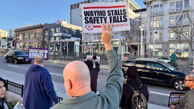 Lyft and Uber drivers protest self-driving Waymo taxis in San Francisco